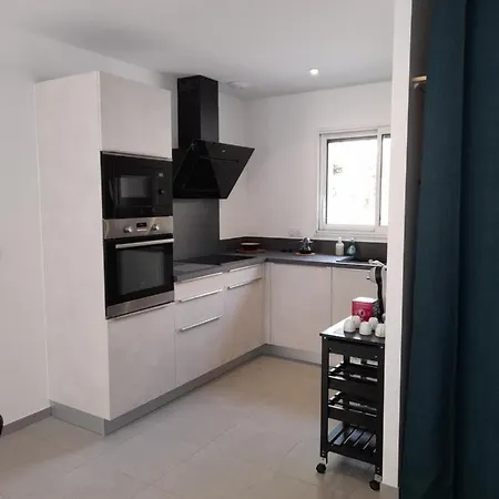 Holiday home Les Lys Fleurs Des Pyrenees *