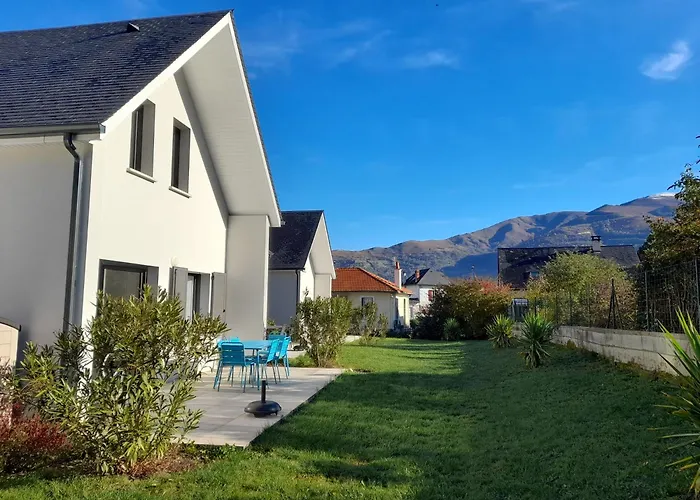 Nyaraló Les Lys Fleurs Des Pyrenees *