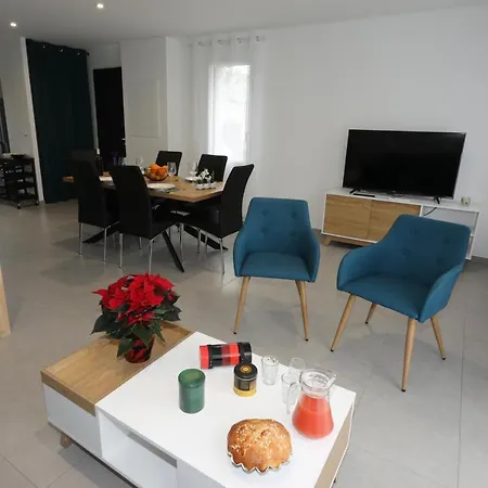 Les Lys Fleurs Des Pyrenees *