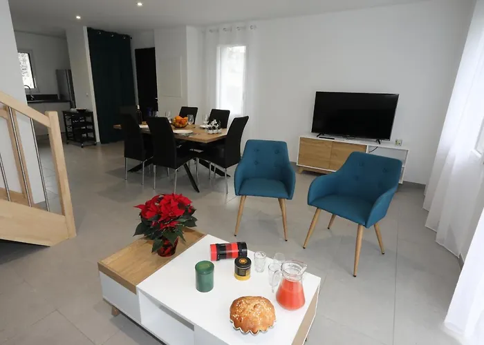 Les Lys Fleurs Des Pyrenees *